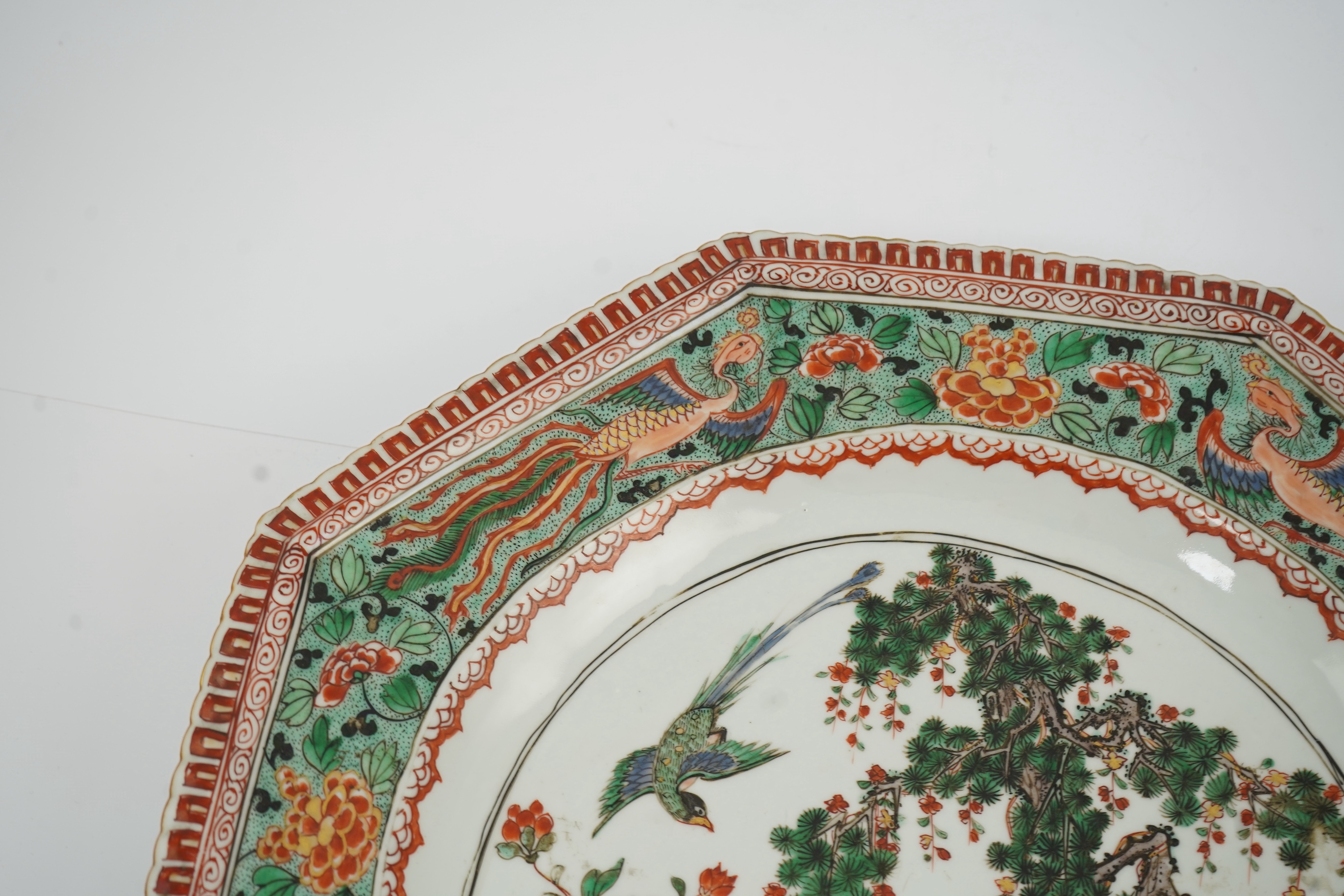 A Chinese famille verte octagonal dish, Kangxi period